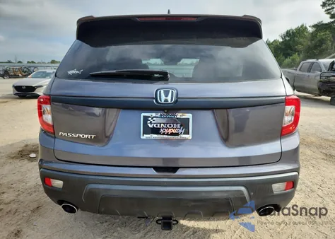 2019 Honda Passport Exl z USA, uszkodzony, nr VIN 5FNYF7H51KB010065